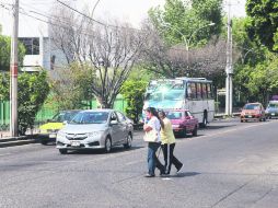 Llegar al Centro Médico es una tarea complicada, principalmente para adultos mayores y personas con discapacidad. EL INFORMADOR / M. Vargas