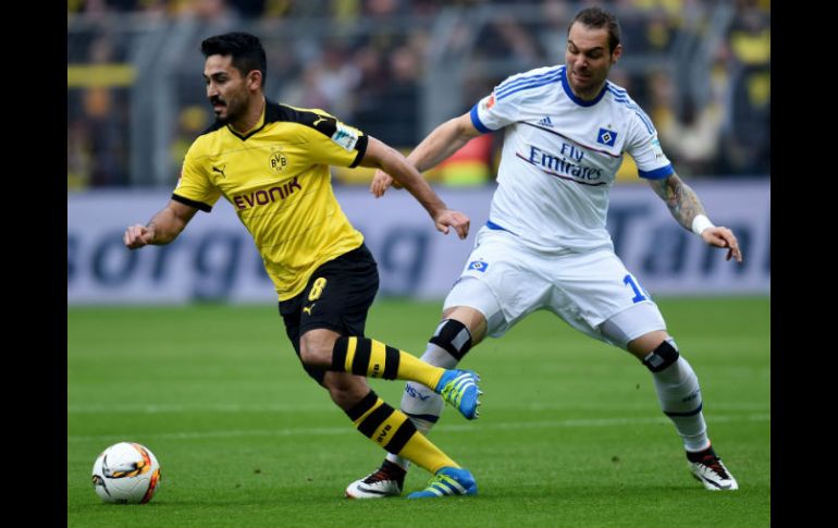 El jugador en un partido contra Hamburgo. AFP / P. Stollarz