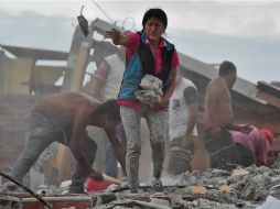 La ayuda europea a Ecuador no se limita sólo a recursos económicos, sino a tecnología y cuerpos de emergencia. AFP / L. Acosta