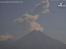 La exhalación, con bajo contenido en ceniza, sucedió a las 10:58 horas. TWITTER / @LUISFELIPE_P