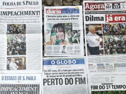 Las portadas de los diarios brasileños anunciaron el 18 de abril que el fin del mandato de Rousseff está más cerca. AFP / ARCHIVO