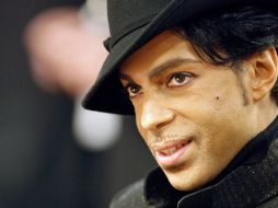 Prince siempre usó su mirada para interpretar sus canciones. EFE / ARCHIVO