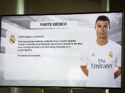 Un monitor da conocer el parte médico de la lesión de Cristiano Ronaldo. EFE / L.Piergiovanni