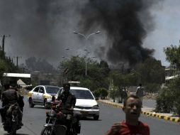 Un sujeto desconocido caminó hacia el grupo de combatientes y detonó su cinturón explosivo. EFE / ARCHIVO