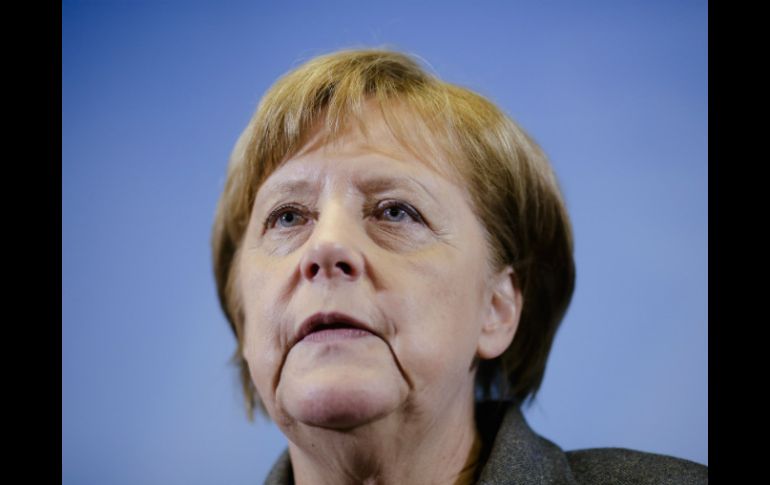 Angela Merkel subraya la importancia de reforzar las plantillas y los recursos técnicos de los distintos cuerpos policiales. AP / M. Schreiber