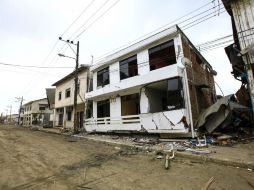 Las autoridades de Ecuador ubican en 655 muertos, 41 desaparecidos y mil 605 personas heridas el saldo del temblor. EFE / ARCHIVO