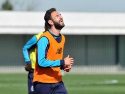 Layún entrena sin limitaciones y está completamente recobrado de la lesión en el aductor derecho. TWITTER / @FCPorto