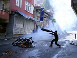 El PKK inició su lucha armada en 1984 y desde entonces han fallecido más de 45 mil personas en el conflicto. AP / C. Erdogan