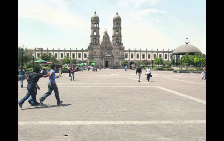 En Plaza de las Américas intervendrán el kiosco y las fuentes. EL INFORMADOR / ARCHIVO