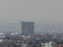 Señalan que la contingencia se agravó por el clima caluroso que persiste en el Valle de México. SUN / ARCHIVO