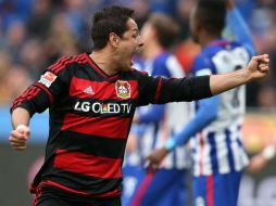 'Chicharito' es el máximo goleador de Leverkusen a pesar de los pocos meses que tiene en el equipo. TWITTER / @bayer04_en