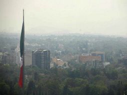 La contingencia ambiental que sufre Ciudad de México afecta los eventos presidenciales al aire libre. SUN / L. Godínez