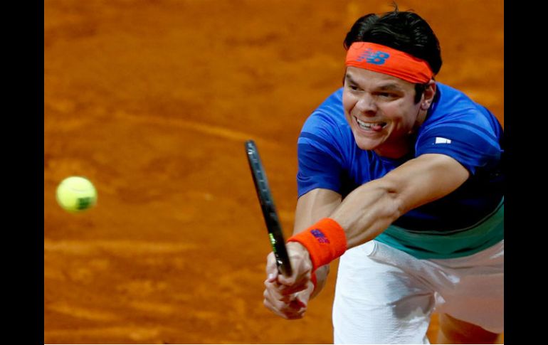 Milos Raonic se enfrentará contra el serbio en cuartos de final. EFE / J. Martin