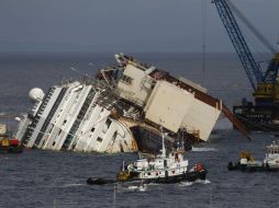 El ex capitán Schettino cenaba con Domnica Cemortan durante el accidente que provocó la muerte de 32 personas. AP / ARCHIVO