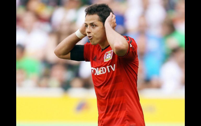 El mexicano Javier ''Chicharito'' Hernández se priva de conseguir anotaciones. EFE /