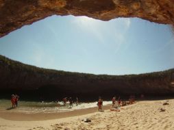 Islas Marietas es reconocido por sus arrecifes, y alberga a especies como la ballena jorobada y la tortuga golfina. EFE / ARCHIVO