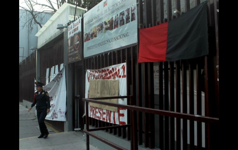 El IPN insiste en su llamado a reanudar actividades el lunes 9 de mayo para evitar la pérdida del semestre. SUN / ARCHIVO