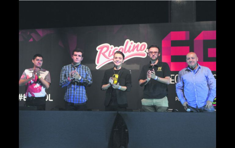 Panel. Los campeones de la Liga Mexicana de Videojuegos dieron consejos para competir a nivel internacional. EL INFORMADOR / R. Tamayo