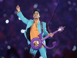 El documiento cierra el trato para la gira ''Purple Rain'' y el tour del mismo nombre. AP / C. O'Meara