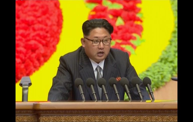 Kim Jong-un adopta desarrollar su arsenal nuclear en paralelo al desarrollo económico. AP /