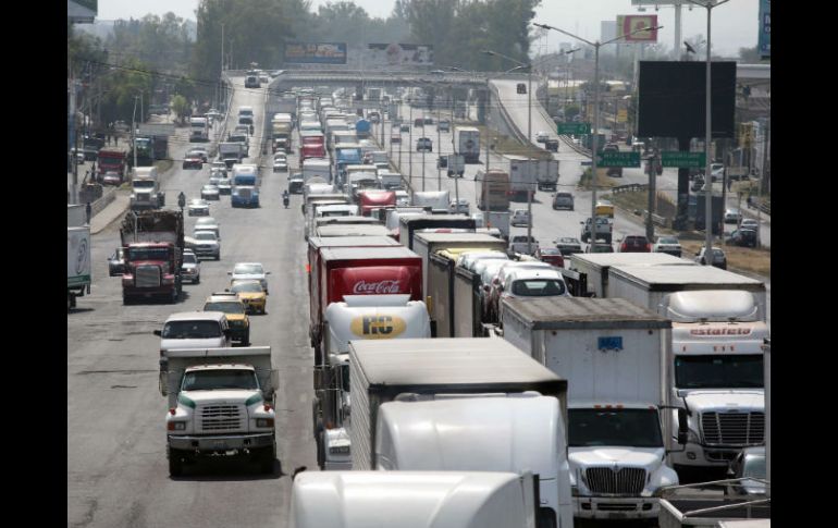 Se prevé que el Macrolibramiento agilice el tráfico de carga pesada de la Carretera a Chapala hacia la Autopista Lagos de Moreno. EL INFORMADOR / M. Vargas