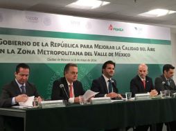 Los titulares de Energía, Medio Ambiente y de Pemex ofrecen una conferencia conjunta ante contingencia ambiental. TWITTER / @SEMARNAT_mx