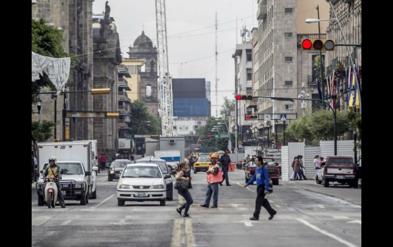 El titular de la SIOP señala que en el caso de la Avenida Alcalde, tardarían de dos a tres años en completar las obras. EL INFORMADOR / ARCHIVO