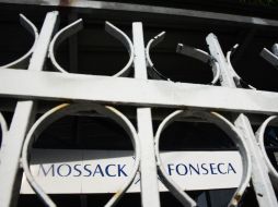 El despacho de abogados Mossack Fonsera iniciará las acciones legales para protegerse. AFP / R. Arangua