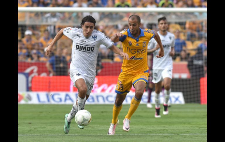 Guido Pizarro mencionó que lo relevante será no bajar los brazos este sábado en el estadio de Monterrey. EFE / M. Sierra