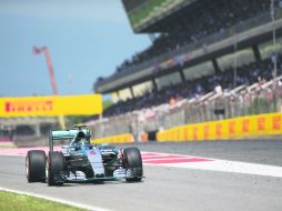 El piloto alemán de Mercedes, Nico Rosberg, se llevó la bandera a cuadros en la edición de 2015 del Gran Premio de España. MEXSPORT /