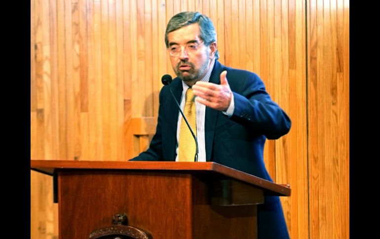 El presidente del Aspen Institute Sede Jalisco dictó la conferencia '¿Qué hacemos con las drogas? EL INFORMADOR / P. Franco