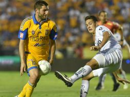 Los felinos tratarán de echar mano de jugadores como Gignac, Sobis y Aquino para tratar de superar a los locales. EFE / ARCHIVO