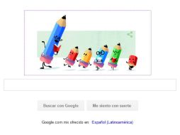 En la imagen, aparece un lápiz grande, azul, con lentes y leyendo un libro, que es seguido por otros cinco más pequeños. ESPECIAL / google.com