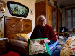 La mujer, nacida el 29 de noviembre de 1899, vive en un departamento en Verbania. AFP / O. Morin