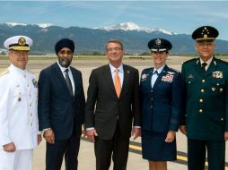 Ashton Carter (c), durante la Ceremonia de Entrega del Mando del Comando Norte de los Estados Unidos de América. EL INFORMADOR /