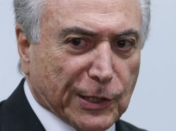 El presidente interino afirma que es legítimo . AP / E. Peres