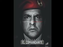 En la página web de Telemundo publicaron una fotografía del actor ya caraterizado como ''Hugo Chávez, El Comandante''. ESPECIAL /