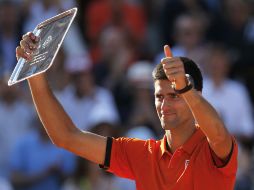 Rafael Nadal ha dicho que Novak Djokovic es ''el máximo favorito'' a proclamarse vencedor del Torneo de Roland Garros en París. AP / ARCHIVO