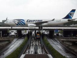 El vuelo MS804 de EgyptAir viajaba de París a El Cairo cuando se reportó su desaparición esta madrugada. EFE / E. Laurent