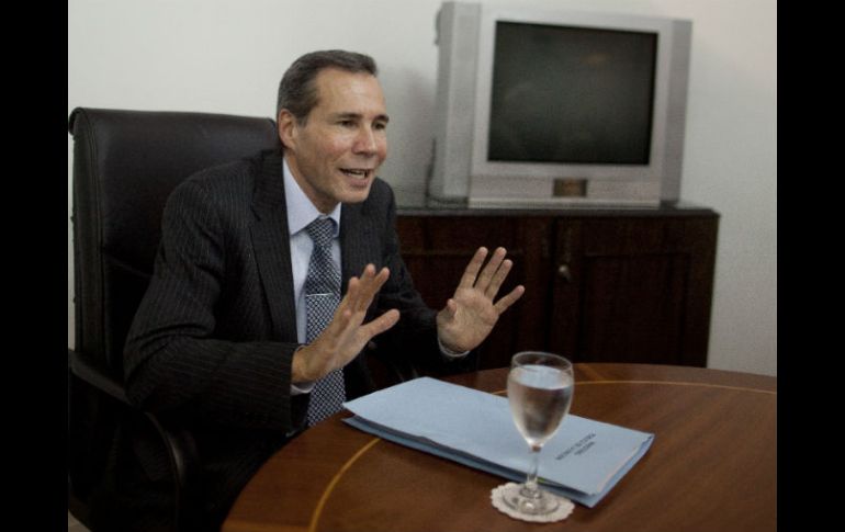 La muerte de Nisman se produjo un día antes de que él denunciara a Cristina Fernández, entonces presidenta argentina. AP / ARCHIVO