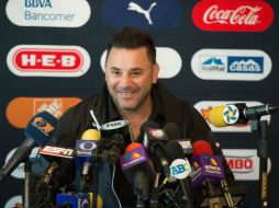 Antonio Mohamed en rueda de prensa en la víspera del partido. MEXSPORT / J. Martínez