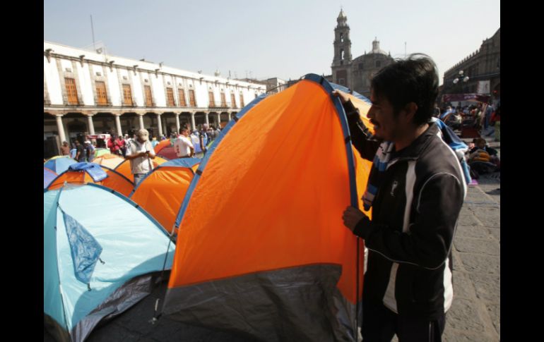 La CNTE acusa que se secuestró a más de mil compañeros y se cometieron diversos atropellos. EFE / M. Guzmán