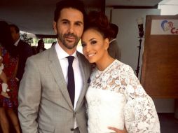 La pareja se comprometió en diciembre de 2015 durante sus vacaciones en Dubai. INSTAGRAM / @evalongoria