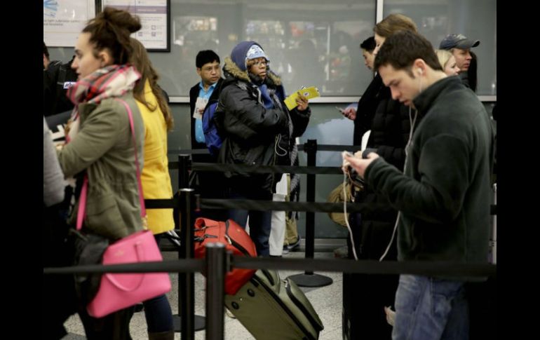 El aeropuerto conecta aún con Perú y Colombia, de donde llegan más drogas; los vuelos a República Dominicana, se recortaron por ello. AP / ARCHIVO