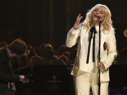 Kesha hace su presentación en los premios con un tributo a Bob Dylan. AP / C. Pizzello