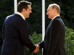 Putin y Tsipras analizarán también el estado de las complicadas relaciones políticas entre Rusia y la UE y la OTAN. EFE / O. Panagiotou