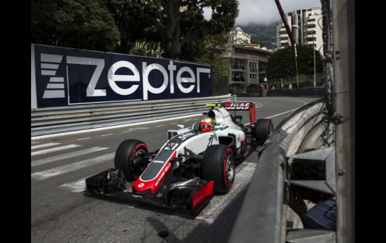 Al piloto regiomontano no le alcanzó el 1:15.293 para pasar a la tercera ronda del Gran Premio de Mónaco. EFE / V. Xhemaj