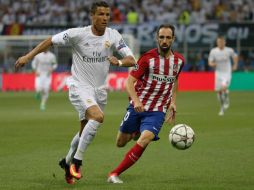 El Real Madrid y el Atlético de Madrid disputan, en este momento, la final de la Liga de Campeones. EFE / O. Weiken