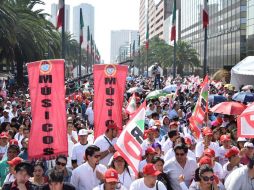 25 mil personas se dieron cita en el cierre de campaña del PRI en el Monumento a la Revolución. ESPECIAL /