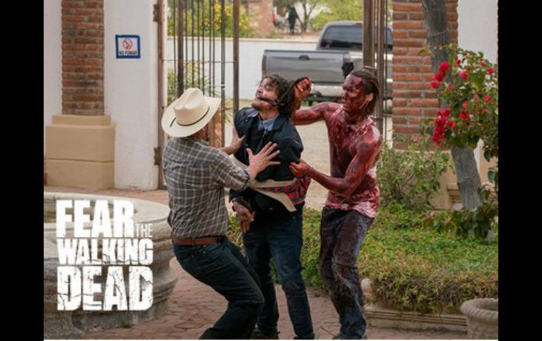 En los nuevos episodios, los protagonistas están a la deriva en México y deberán pelear por cuenta propia para sobrevivir. TWITTER / @FearTWD